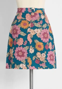 ModCloth X Princess Highway Floral Mini Skirt -Bunny Shop 00967508c01f16391a305efc2cff8ac3