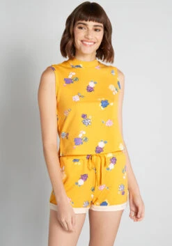 Lounging Amongst The Roses Sleeveless Top