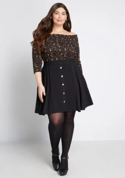 You Sassy Thing Skater Skirt -Bunny Shop 12ab35d6fb15d663a596a287811df338