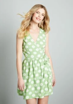 Pose Without Saying Wrap Dress -Bunny Shop 170060 GRN 1