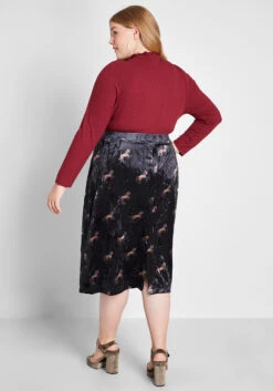 The Plot Thickens Velvet Pencil Skirt -Bunny Shop 193e73f52660e4f8925484feeaae9f36