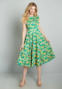 Taken By A Tropical Breeze Fit-and-Flare Dress -Bunny Shop 204492 MULTI 3