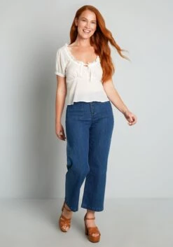 Putting The Edge In Cottage Blouse -Bunny Shop 206103 WHT 3