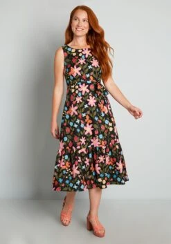 Wild Strawberry Bouquet Midi Dress