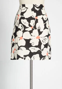 My, How Marvelous Mini Skirt -Bunny Shop 2cda2d9b8e7c43fe47e33f8f8d74db96
