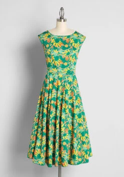 Taken By A Tropical Breeze Fit-and-Flare Dress -Bunny Shop 4ac04f35a6fa7dd8b0b0959a0212c032