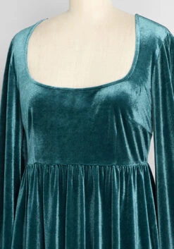 Not Your Babydoll Anymore Velvet Mini Dress -Bunny Shop 4dbdc92c31e46285eb9371711ad4f486