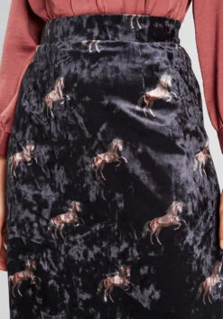 The Plot Thickens Velvet Pencil Skirt -Bunny Shop 5b97cf444bc718c95494179b5fbdd71e