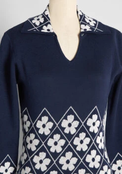 The Ways Of The Daisy Sweater Top -Bunny Shop 9221f8dc61e1336822ed905160065807