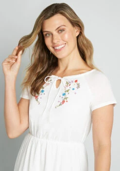 Graceful Garlands Embroidered Midi Dress -Bunny Shop 92762350738836a2ca8733aafbaa6d38