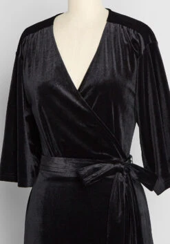 Wrapped In Elegance Velvet Midi Dress -Bunny Shop 9fff2a0e5897d7c8156e75939a34829c