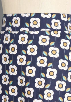 Daisies On Display Midi Skirt -Bunny Shop a1132f1209ee1cb6901bb82f565bbc9e