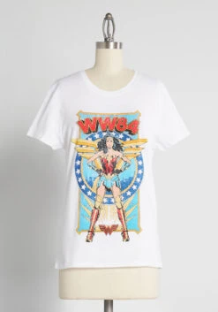 No Brand Wonder Woman 1984 Retro Graphic Tee