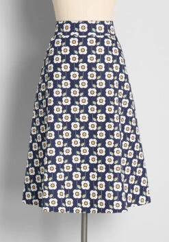 Daisies On Display Midi Skirt